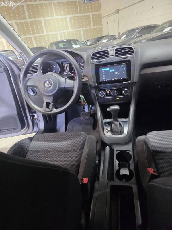 2010 Volkswagen Golf 2.5L PZEV