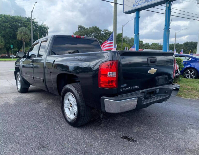 2010 Chevrolet Silverado 1500 LTZ photo 9