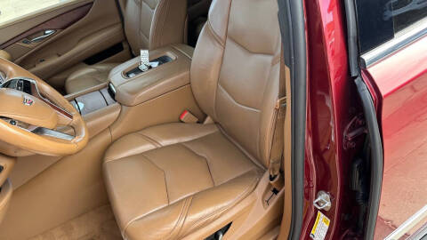 2017 Cadillac Escalade ESV Platinum