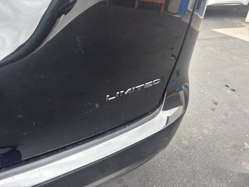 2025 Chrysler Pacifica Limited