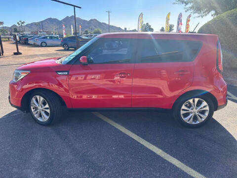 2016 Kia Soul +