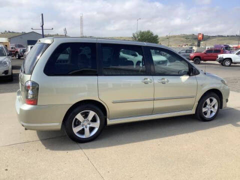 2004 Mazda MPV