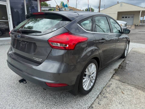 2016 Ford Focus Titanium