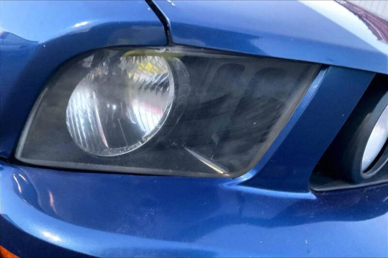 2006 Ford Mustang GT Deluxe