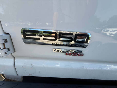 2013 Ford E-Series E-350 SD