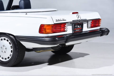 1989 Mercedes-Benz 560-Class 560 SL