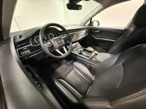 2023 Audi Q7 quattro Premium Plus 45 TFSI