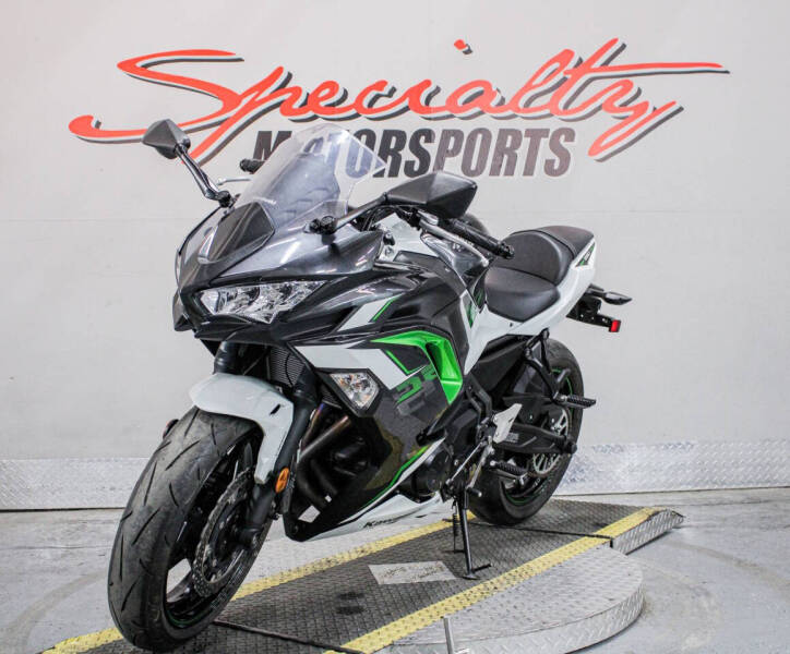 2022 Kawasaki Ninja 650 ABS