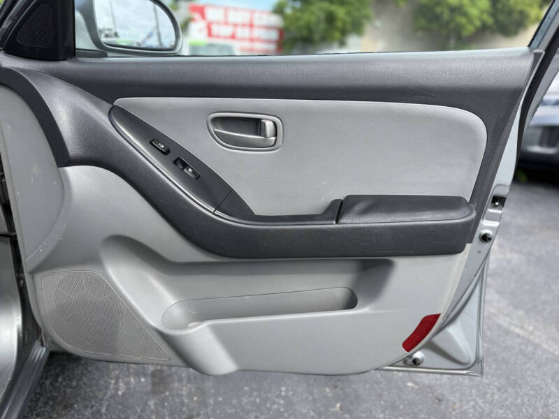 2009 Hyundai Elantra GLS