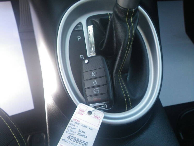 2016 Kia Soul +
