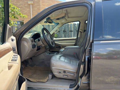 2005 Ford Explorer Eddie Bauer