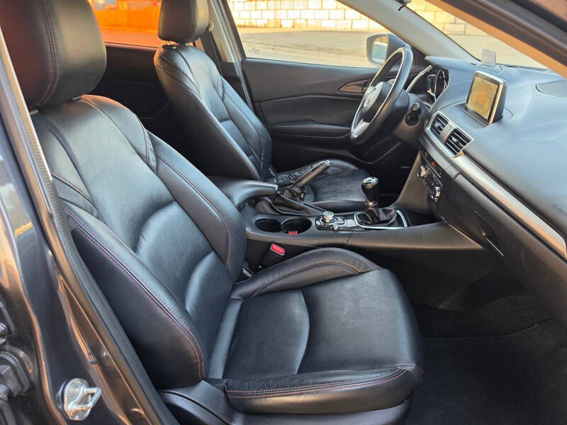 2015 Mazda MAZDA3 s Touring