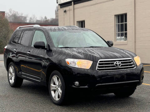 2010 Toyota Highlander for sale at KG MOTORS in West Newton MA