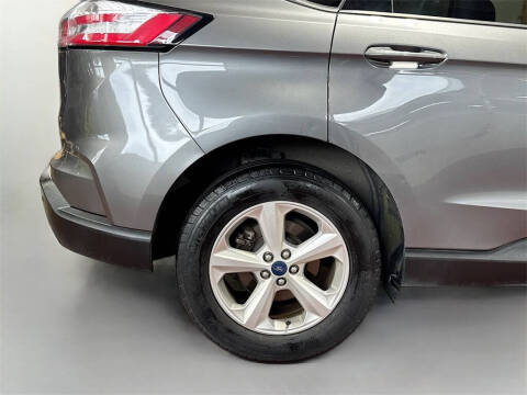 2021 Ford Edge SE