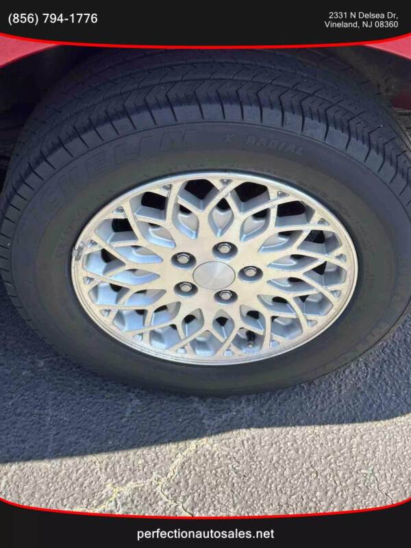 1998 Chrysler Town and Country SX