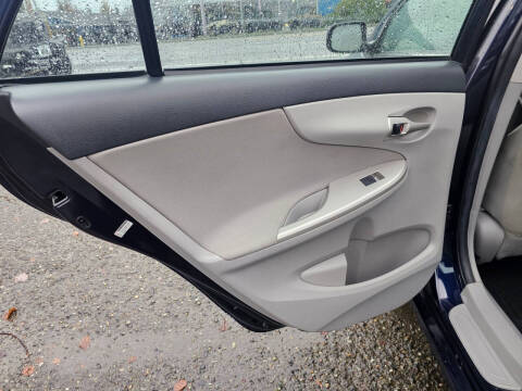 2013 Toyota Corolla LE Special Edition