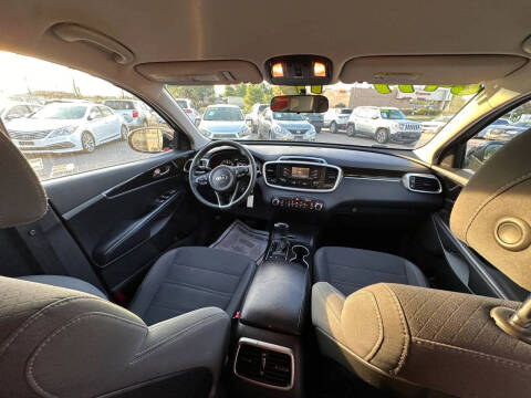 2017 Kia Sorento LX V6