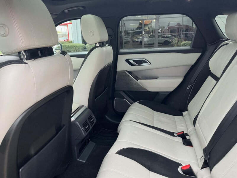 2019 Land Rover Range Rover Velar P250 R-Dynamic SE