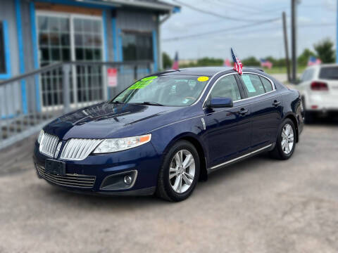 2011 Lincoln MKS