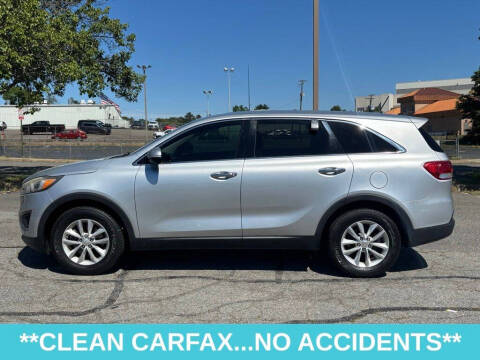 2016 Kia Sorento L