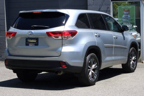 2017 Toyota Highlander LE Plus