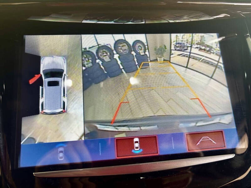 2018 Cadillac Escalade Standard