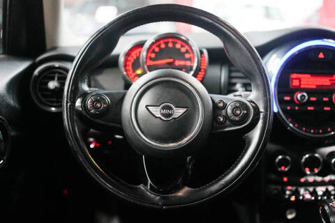 2016 MINI Hardtop 4 Door Cooper