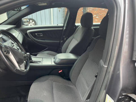 2013 Ford Taurus SEL