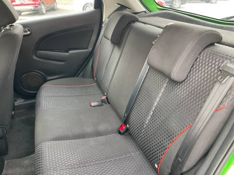 2011 Mazda MAZDA2 Touring