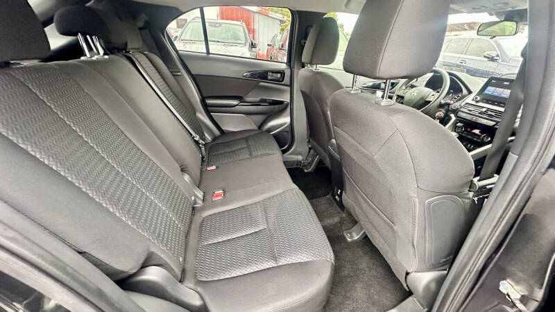 2022 Mitsubishi Eclipse Cross LE