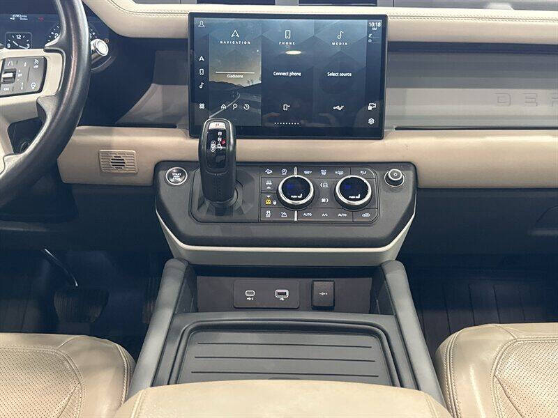 2022 Land Rover Defender 110 XS Edition