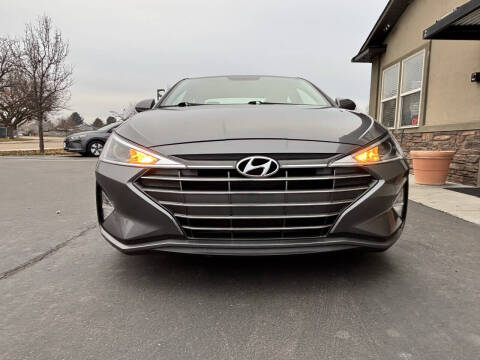 2019 Hyundai Elantra SE