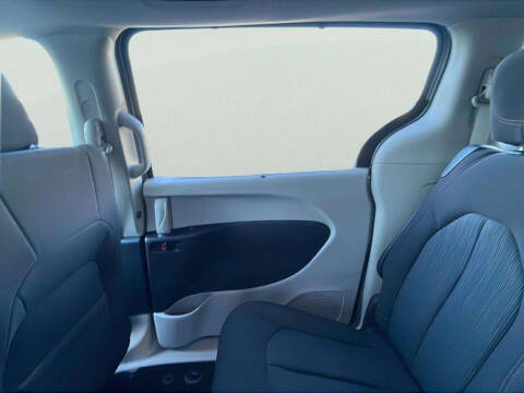 2020 Chrysler Pacifica Touring