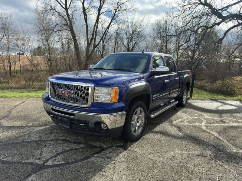 2010 GMC Sierra 1500 for sale at Greystone Auto Group in Grand Rapids MI