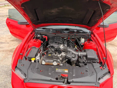 2014 Ford Mustang V6
