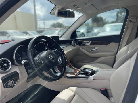 2016 Mercedes-Benz GLC GLC 300