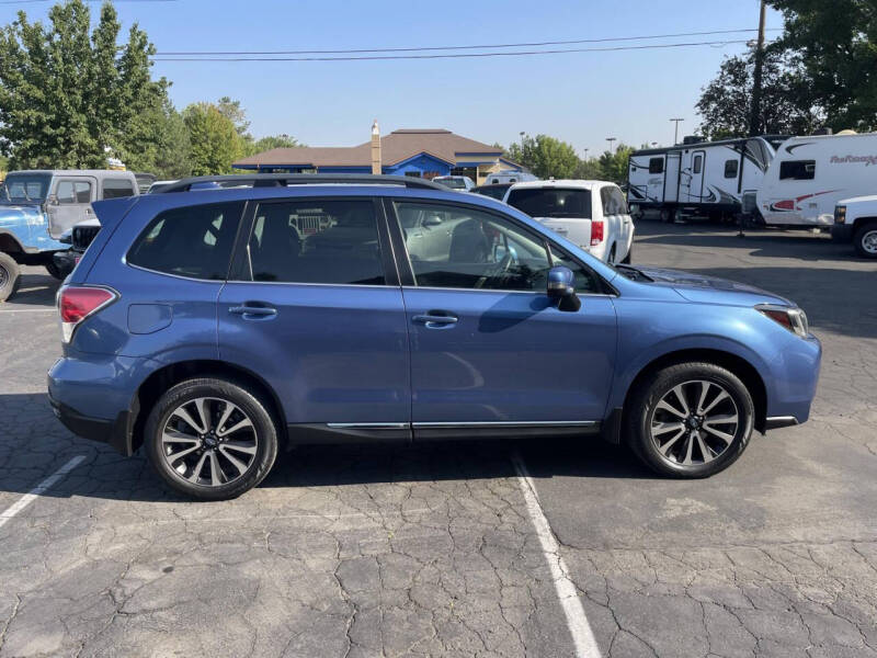 2017 Subaru Forester 2.0XT Touring