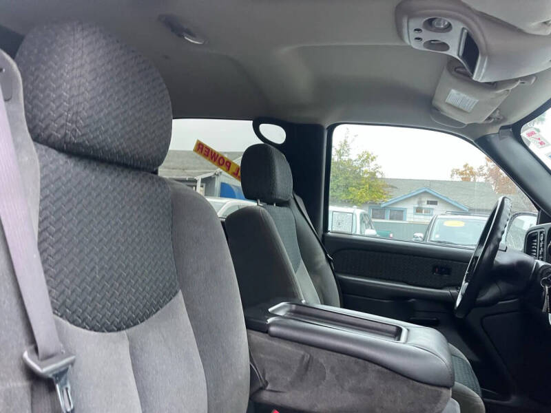 2004 Chevrolet Avalanche 1500