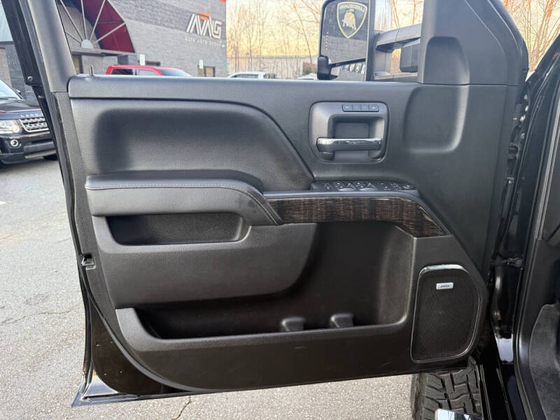 2016 GMC Sierra 2500HD Denali