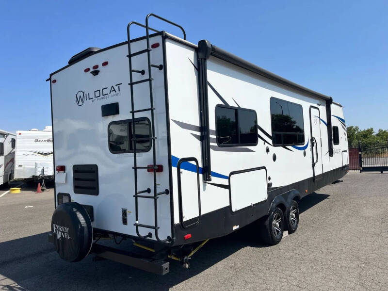 2023 Forest River WILDCAT M-282RKX