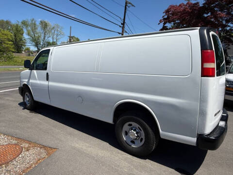 2014 Chevrolet Express 2500