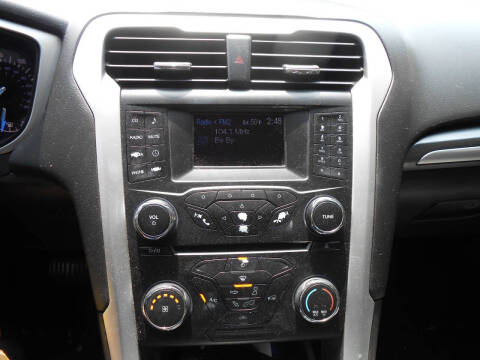 2014 Ford Fusion S
