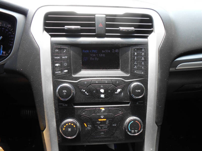 2014 Ford Fusion S