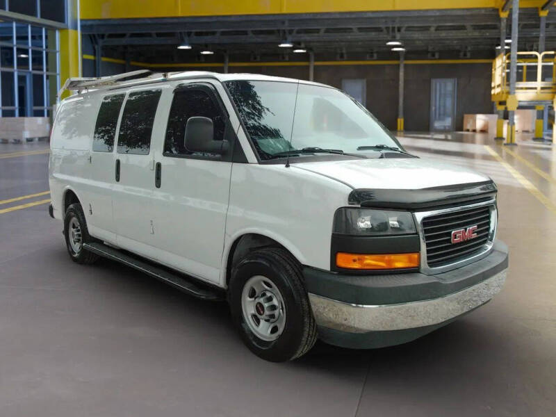 2020 GMC Savana 2500