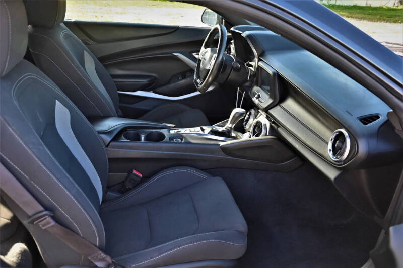 2017 Chevrolet Camaro LT