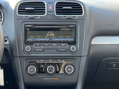 2012 Volkswagen Golf 2.5L PZEV