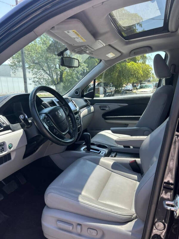 2017 Honda Pilot EX