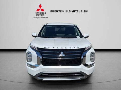 2026 Mitsubishi Outlander SE