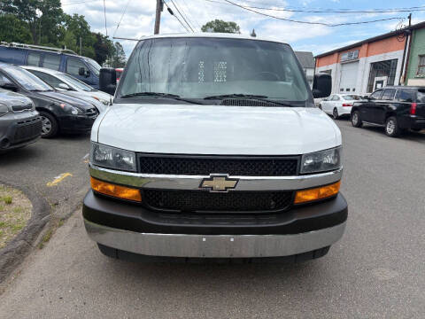2019 Chevrolet Express 2500