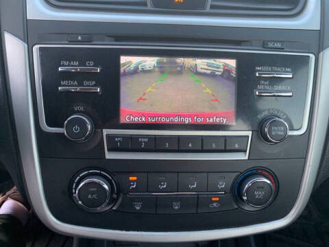 2017 Nissan Altima 2.5 SR